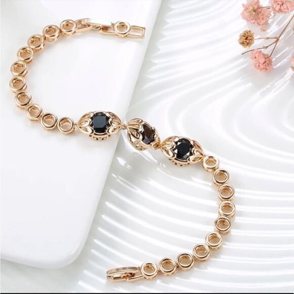 #41 Unique Retro Black Zircon Rose Gold Bracelet - Picture 2 of 4